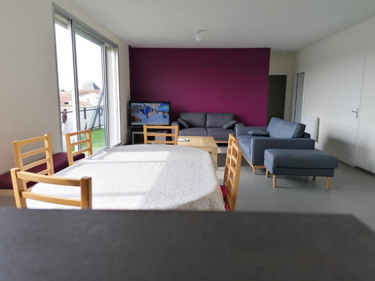Appartement Lily-Rose Cerizay エクステリア 写真